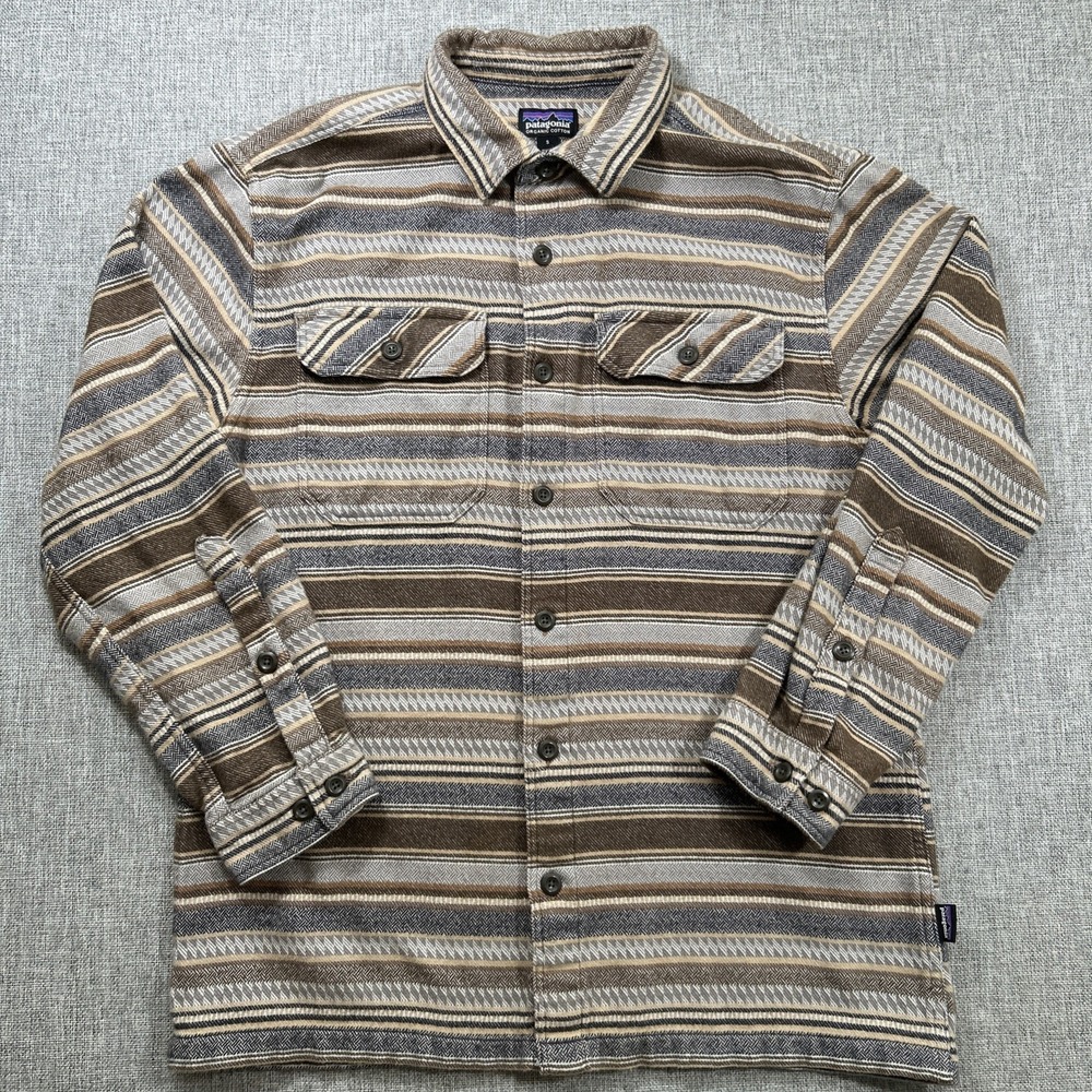 Patagonia Fjord Flannel Men's Small Organic Cotton Southwest Pattern Outdoor
